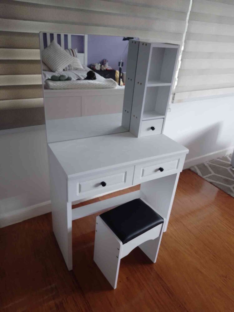 DS01 Dressing Table